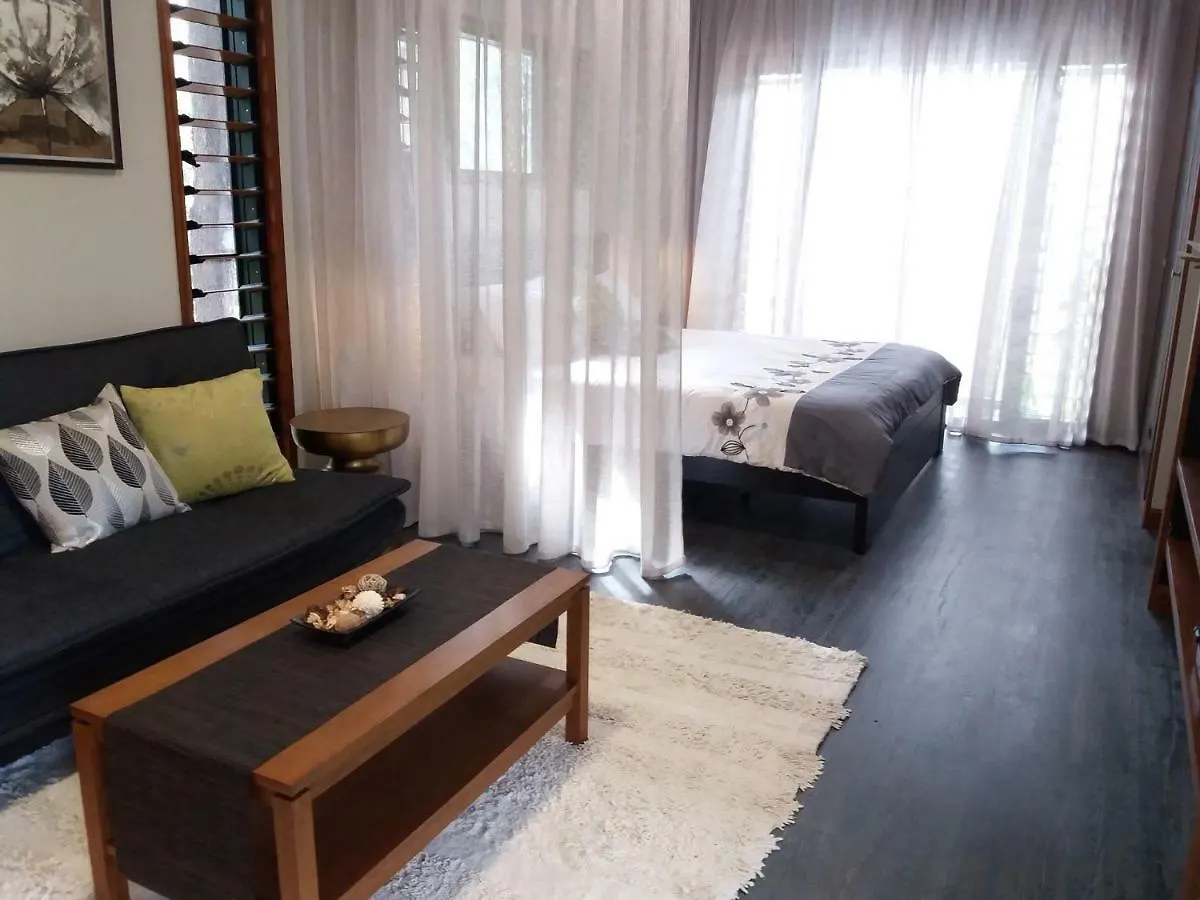 Forest Lodge: Little Villa Agnes Water Australia