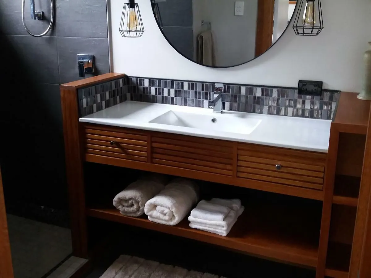 Holiday home Forest Lodge: Little Villa Agnes Water Australia